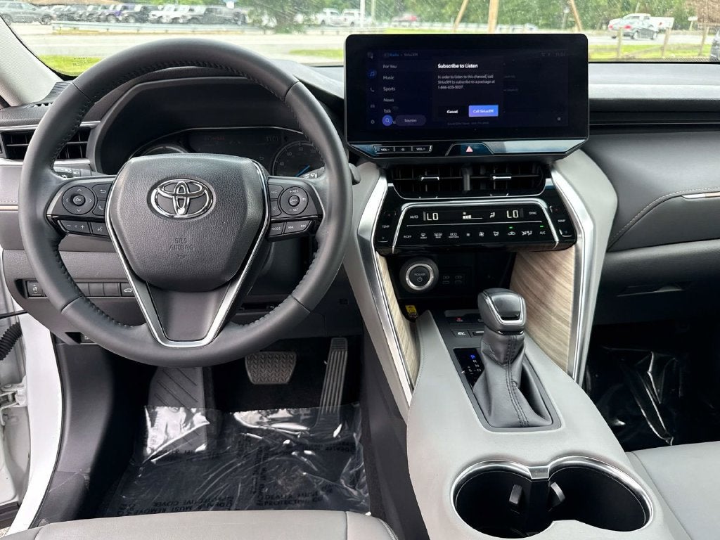 2023 Toyota Venza XLE