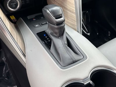 2023 Toyota Venza XLE