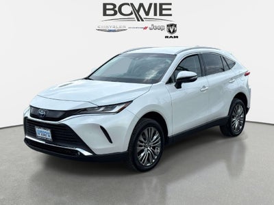 2023 Toyota Venza XLE